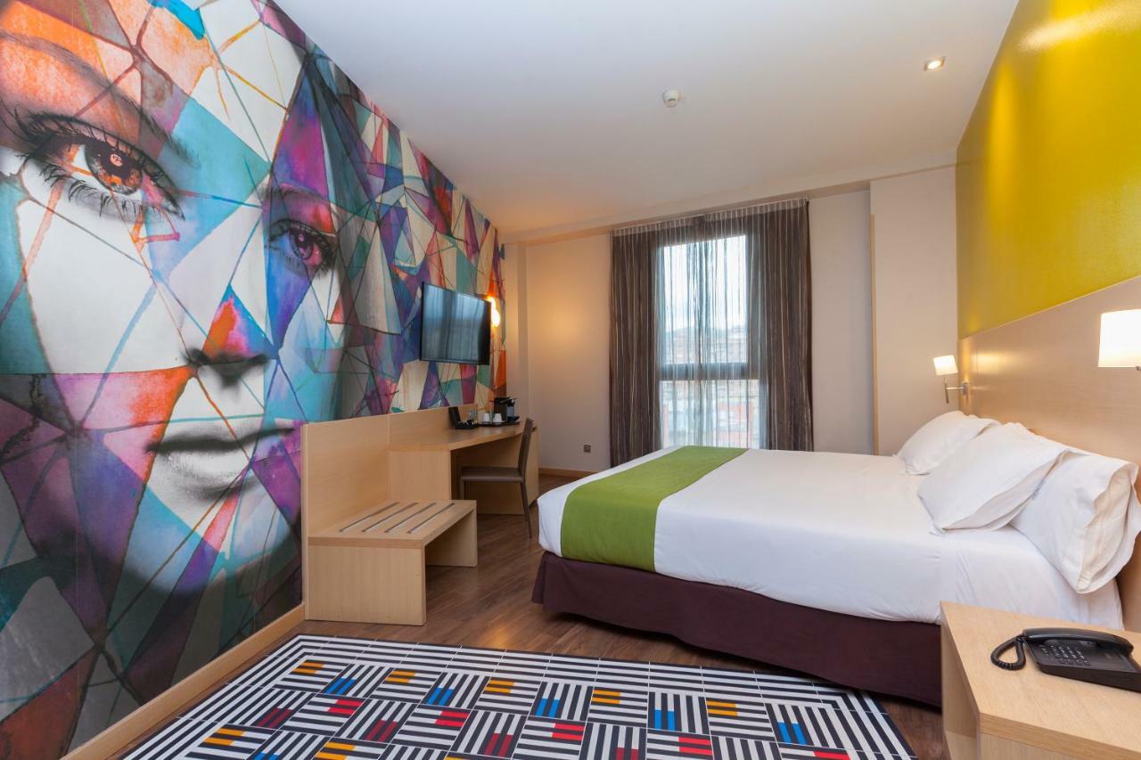 Spirit Hotel Gran Bilbao Zewnętrze zdjęcie Room at the hotel